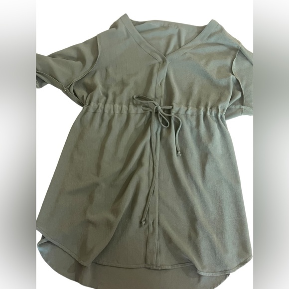 One World button down top size 3x - Picture 8 of 8